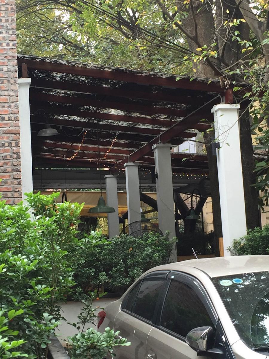 gian hoa gỗ