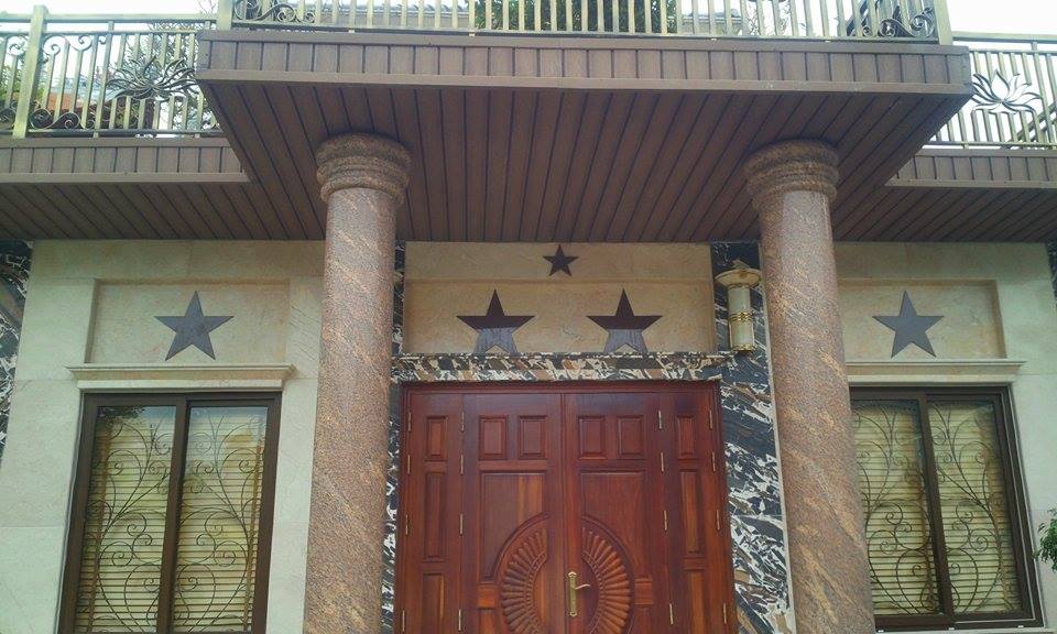 ốp trần gỗ ngoài trời