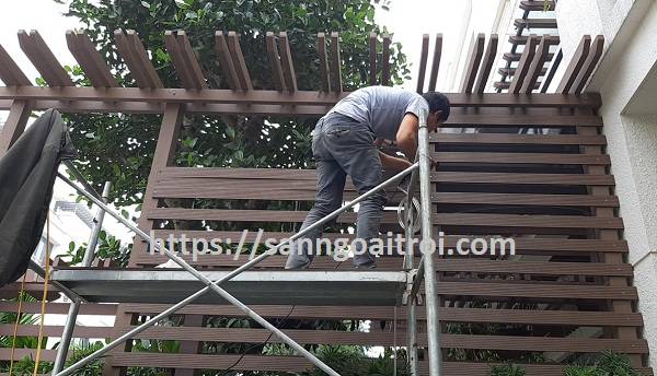 thi công hàng rào gỗ tại Hà Nội