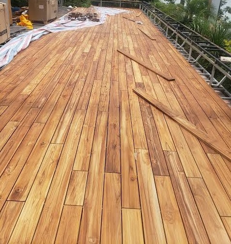 Sàn gỗ thông biến tính nhiệt